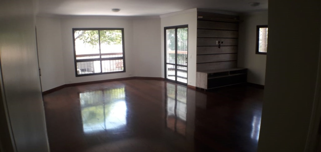 Apartamento à venda com 4 quartos, 217m² - Foto 13