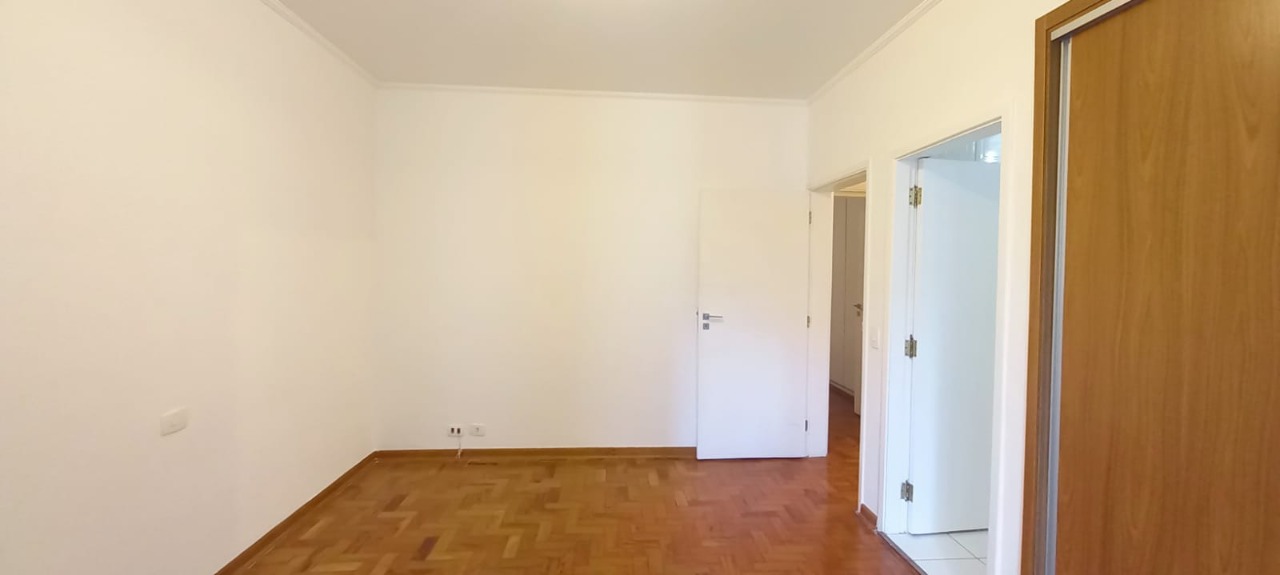 Apartamento à venda com 3 quartos, 130m² - Foto 12