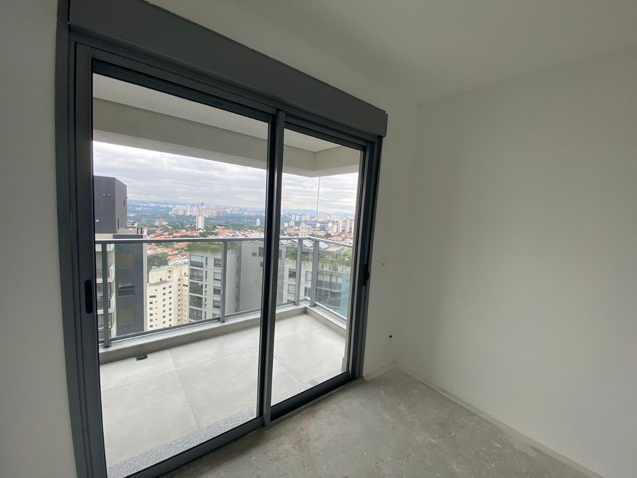 Apartamento à venda com 3 quartos, 122m² - Foto 11