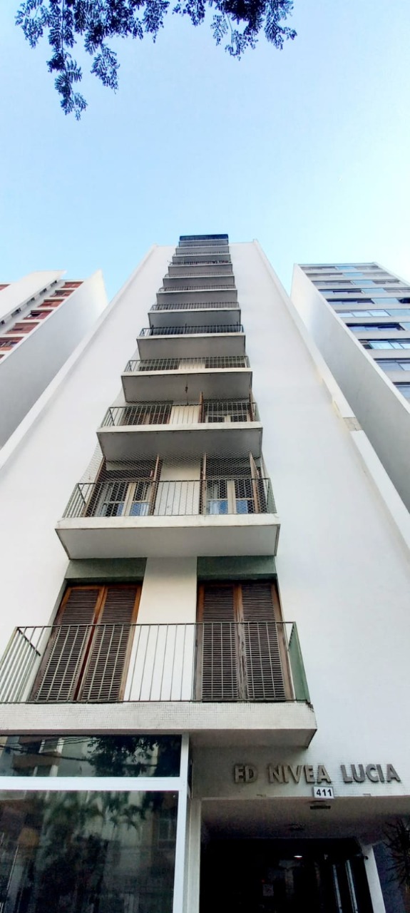 Apartamento à venda com 3 quartos, 130m² - Foto 8