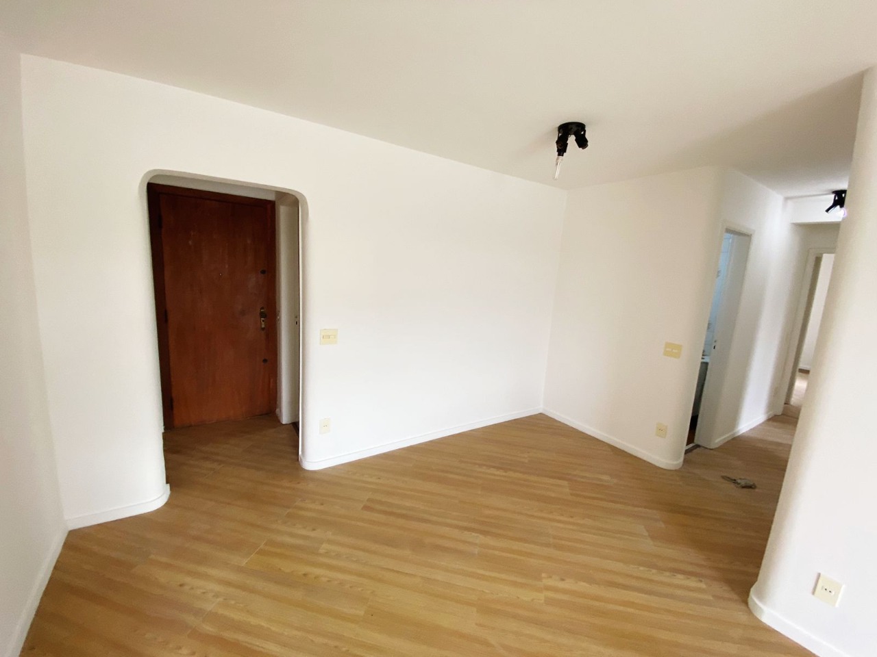 Apartamento à venda com 3 quartos, 83m² - Foto 15