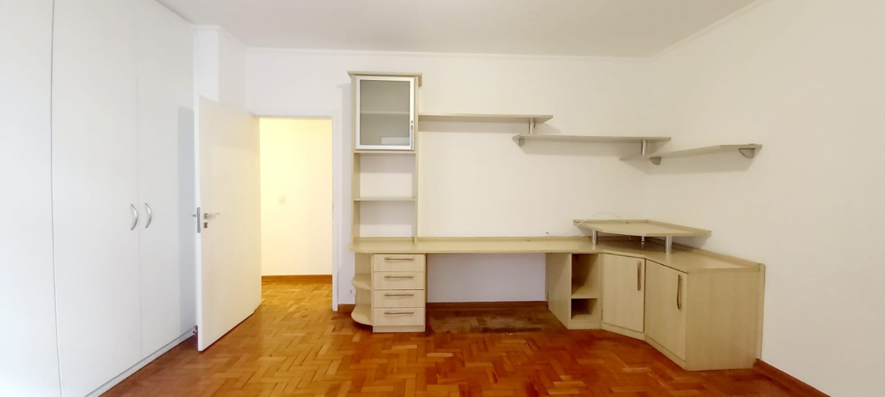 Apartamento à venda com 3 quartos, 130m² - Foto 17