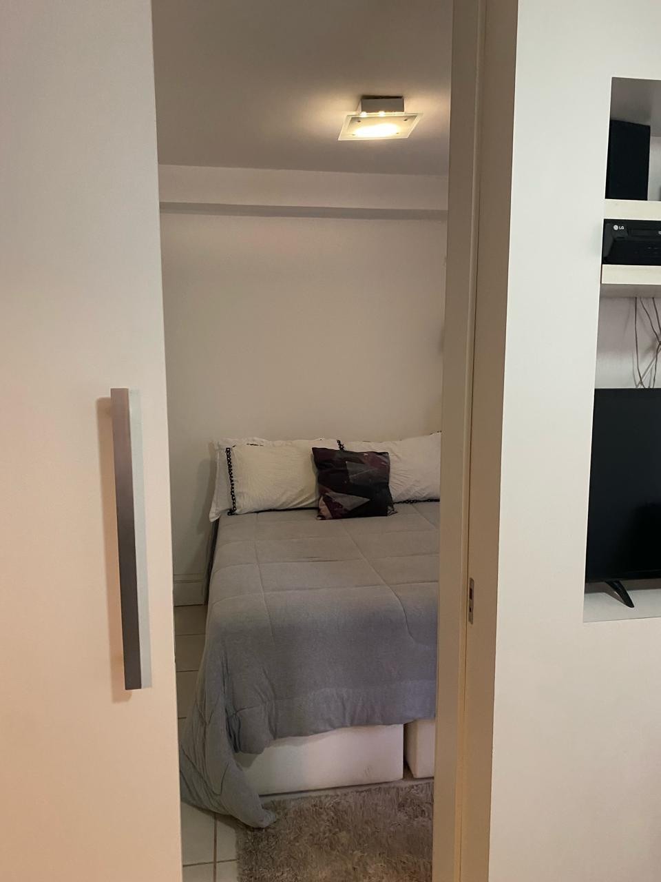 Apartamento à venda com 1 quarto, 33m² - Foto 7