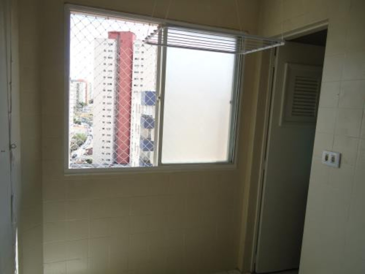 Apartamento à venda com 2 quartos, 72m² - Foto 8