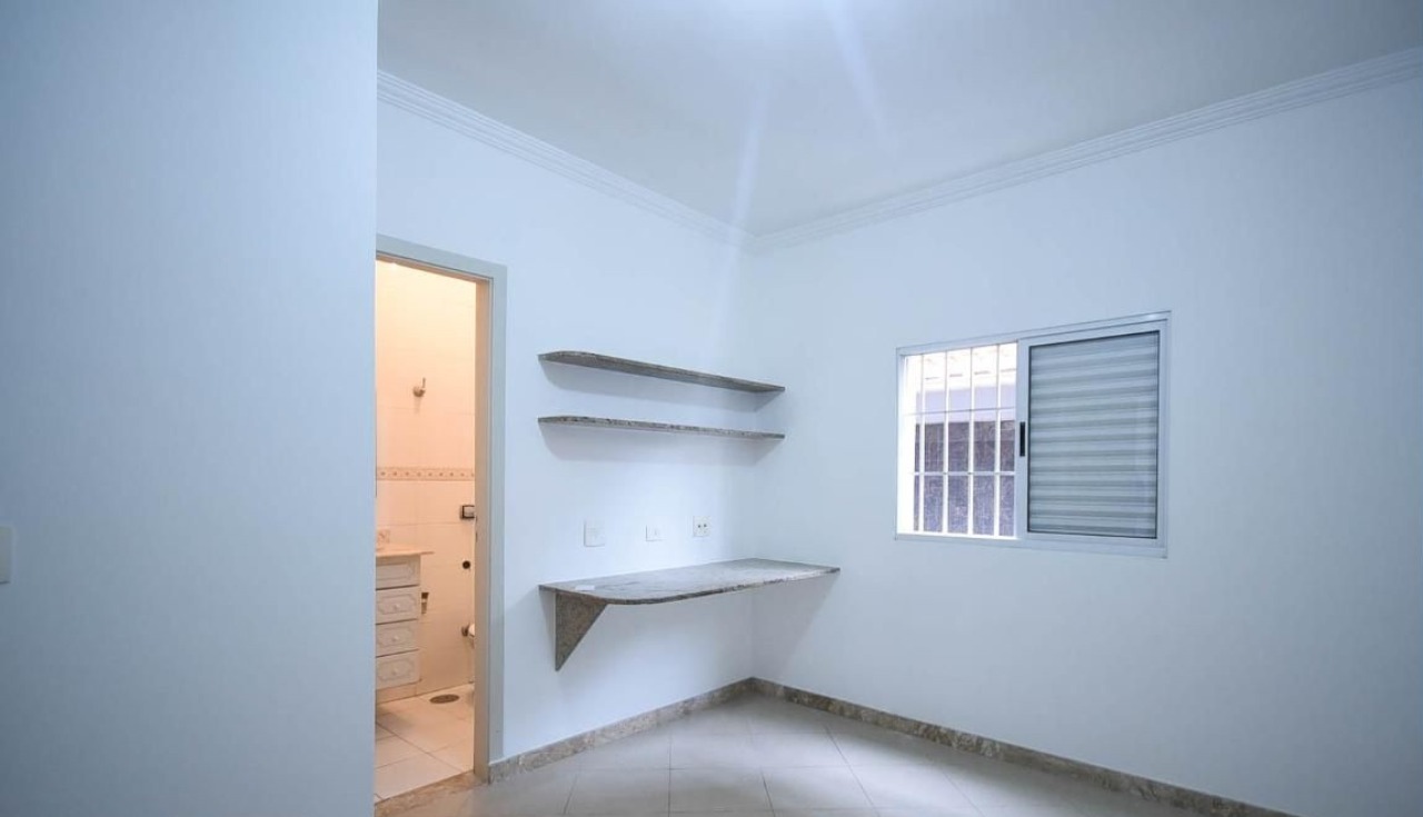 Casa à venda com 4 quartos, 280m² - Foto 19