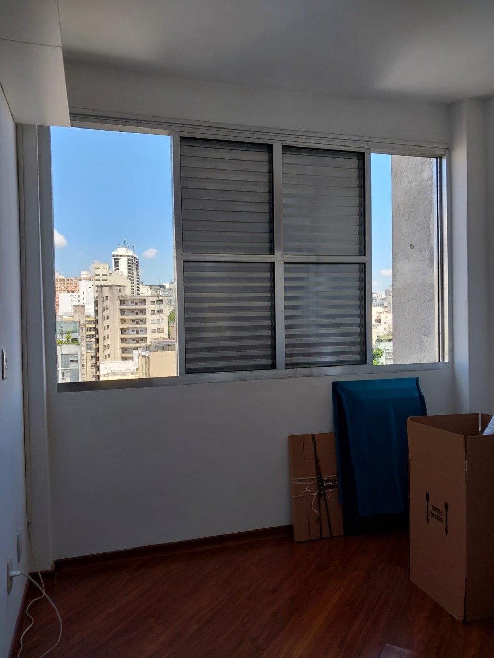 Apartamento à venda com 1 quarto, 28m² - Foto 2