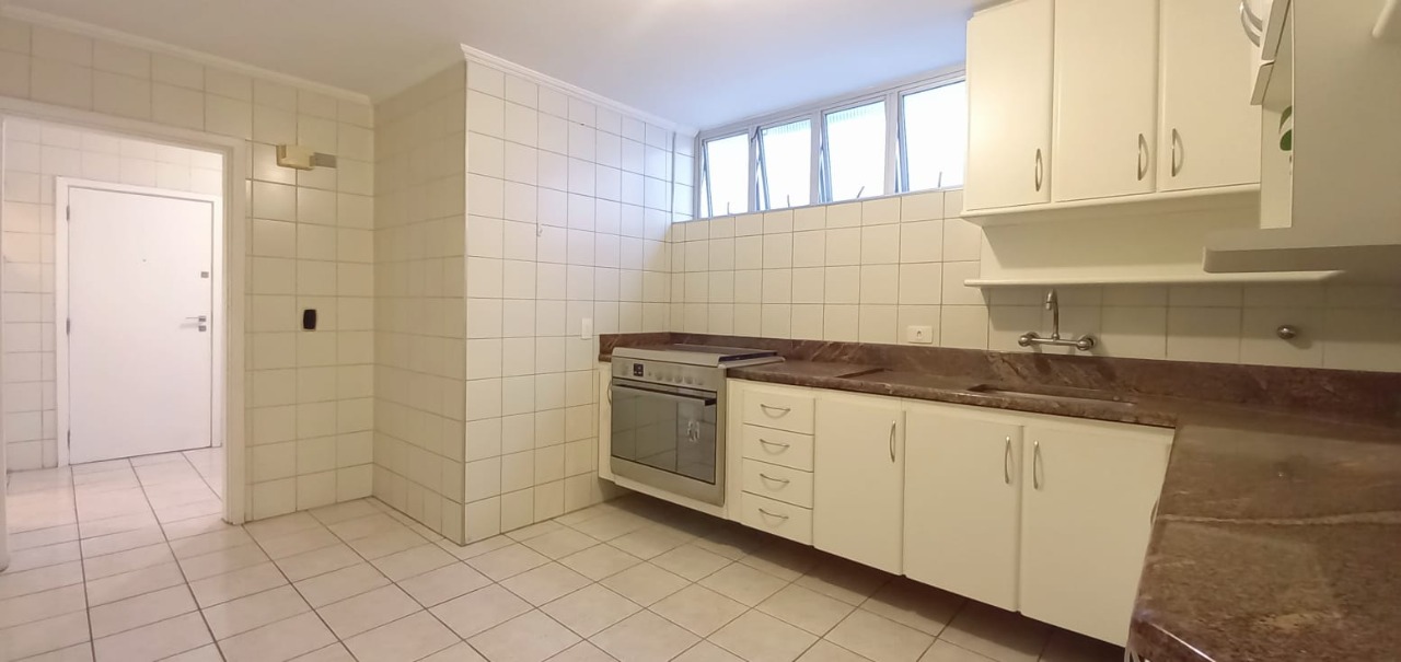 Apartamento à venda com 3 quartos, 130m² - Foto 27