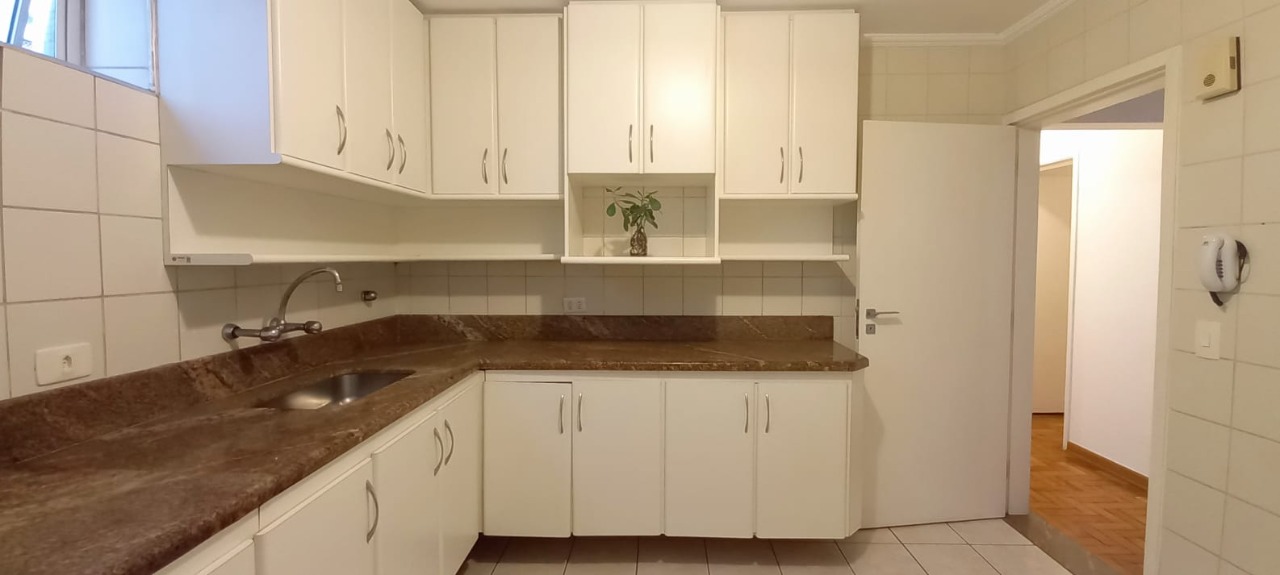 Apartamento à venda com 3 quartos, 130m² - Foto 24