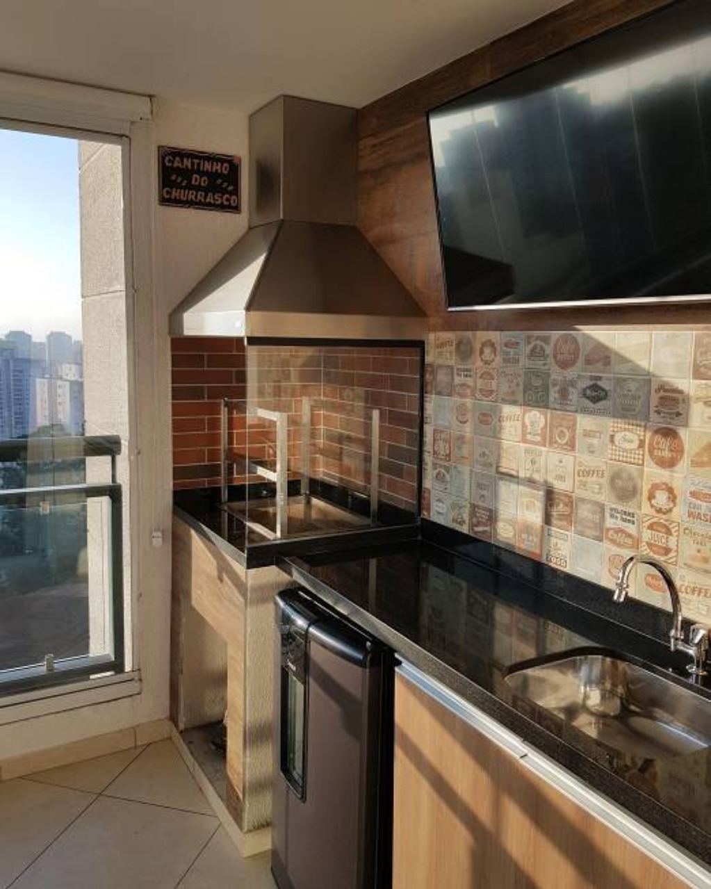 Apartamento à venda com 2 quartos, 72m² - Foto 1