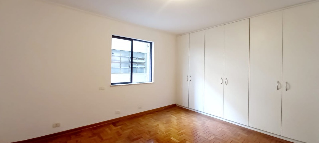 Apartamento à venda com 3 quartos, 130m² - Foto 15