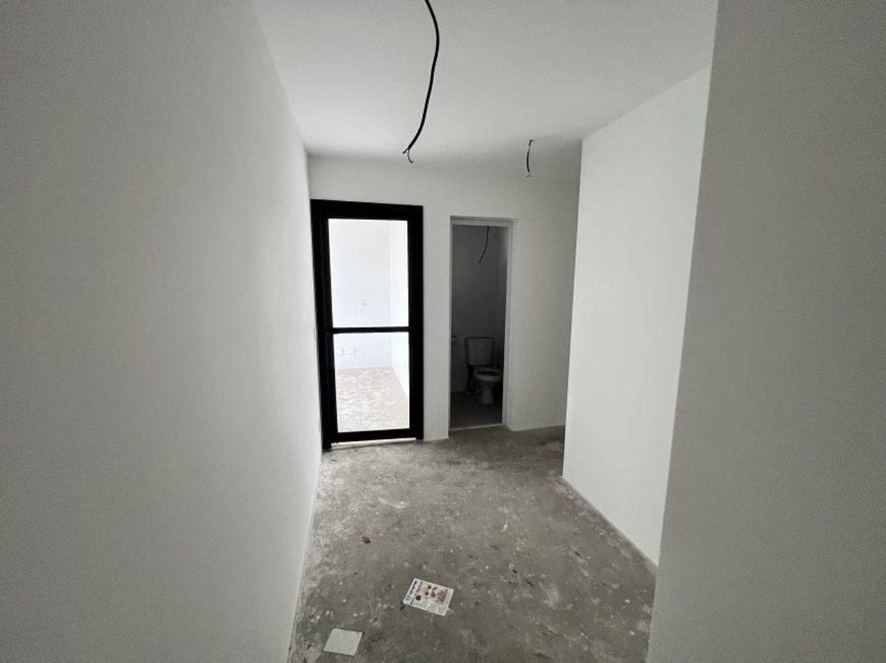 Apartamento à venda com 3 quartos, 218m² - Foto 4