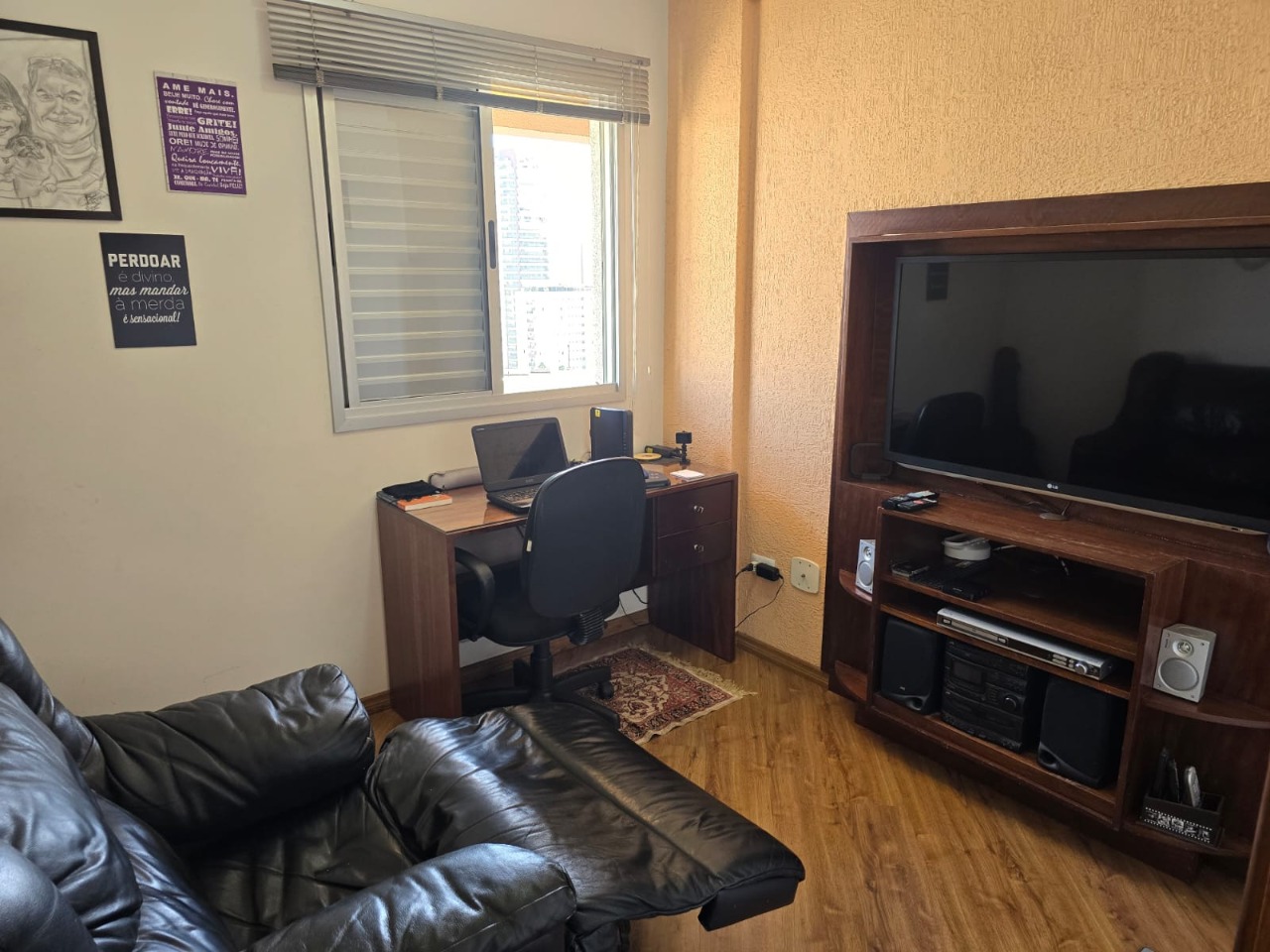 Apartamento à venda com 3 quartos, 78m² - Foto 2