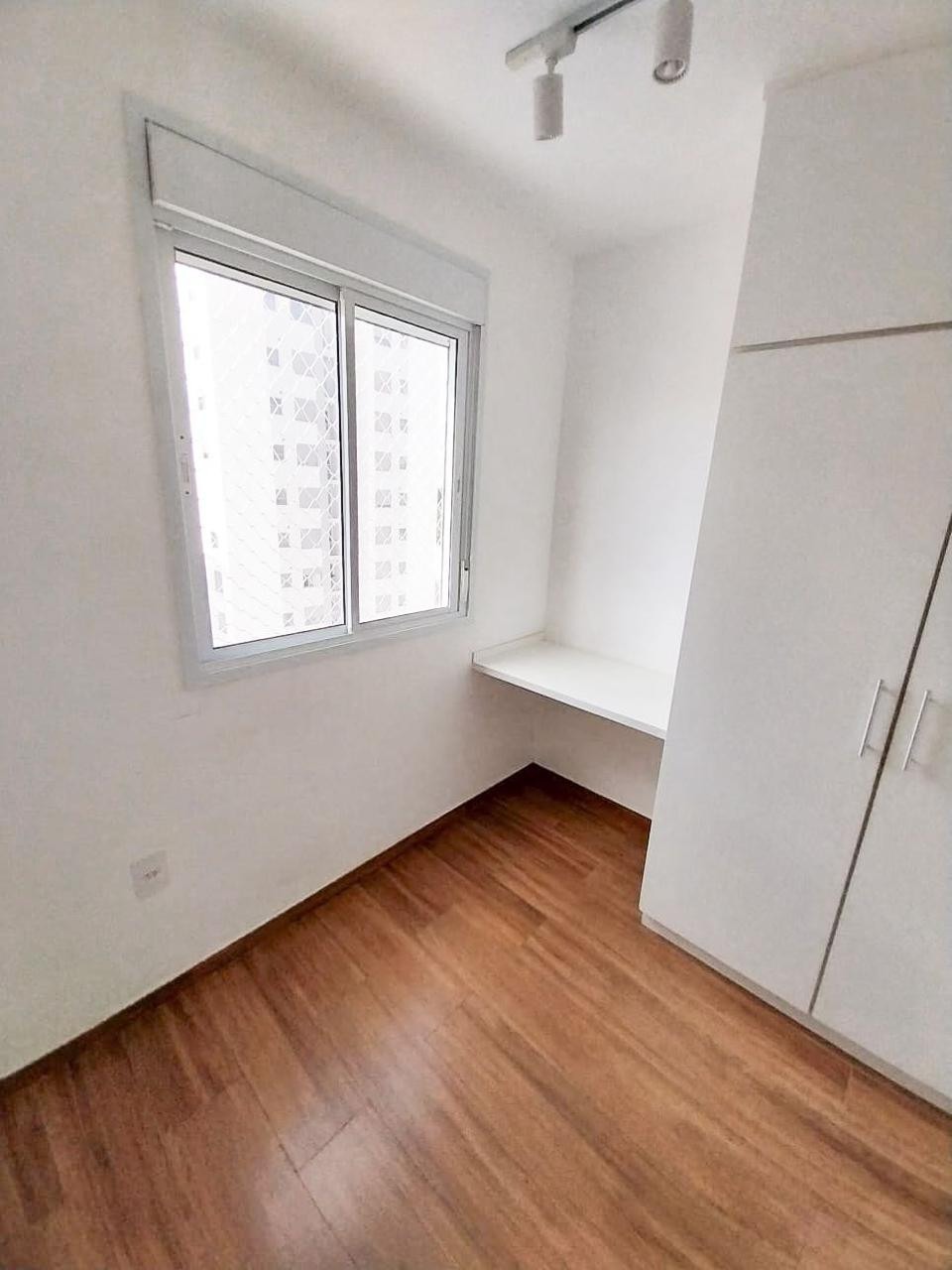 Apartamento à venda com 2 quartos, 45m² - Foto 12