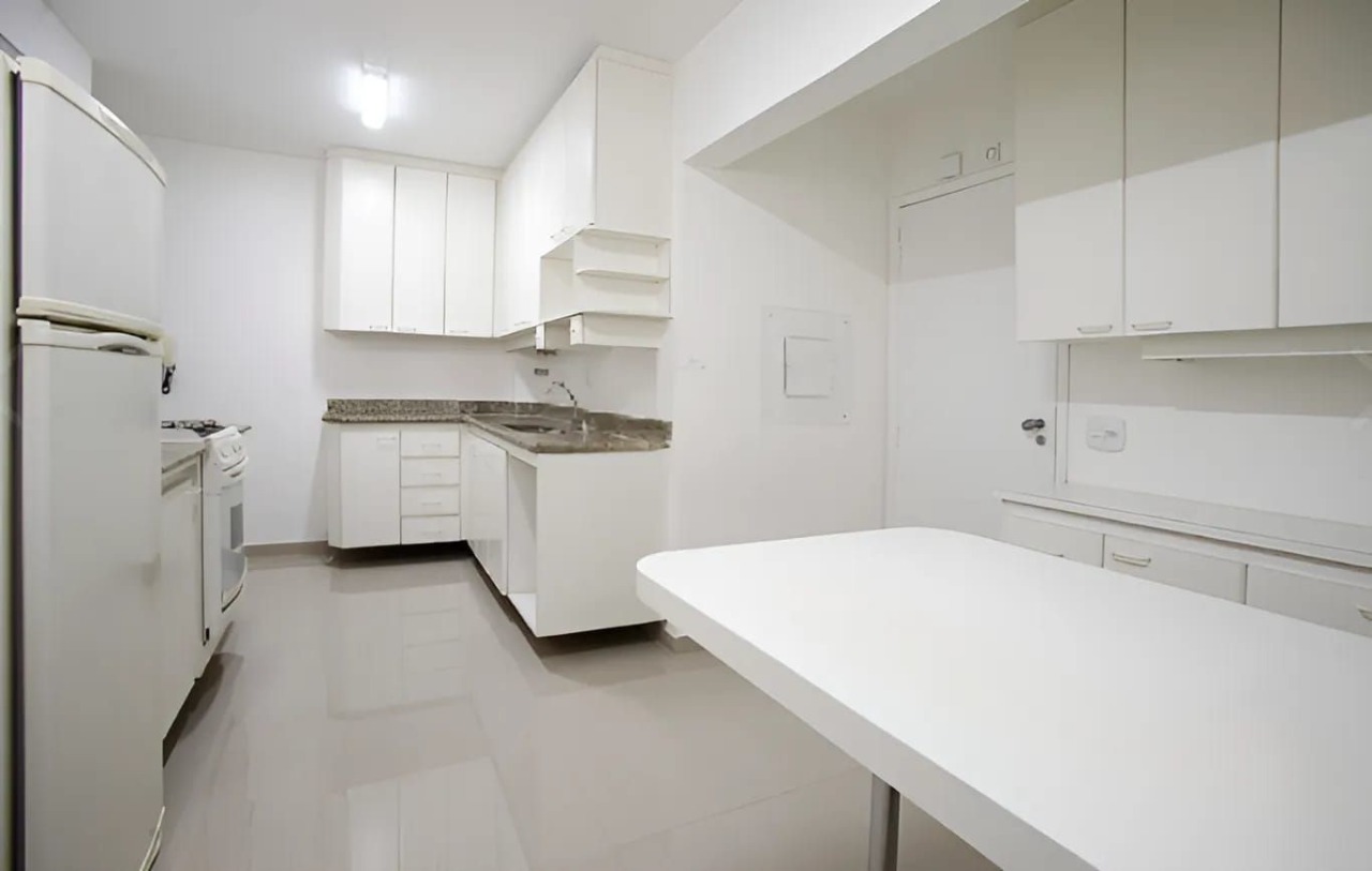 Apartamento à venda com 3 quartos, 134m² - Foto 6