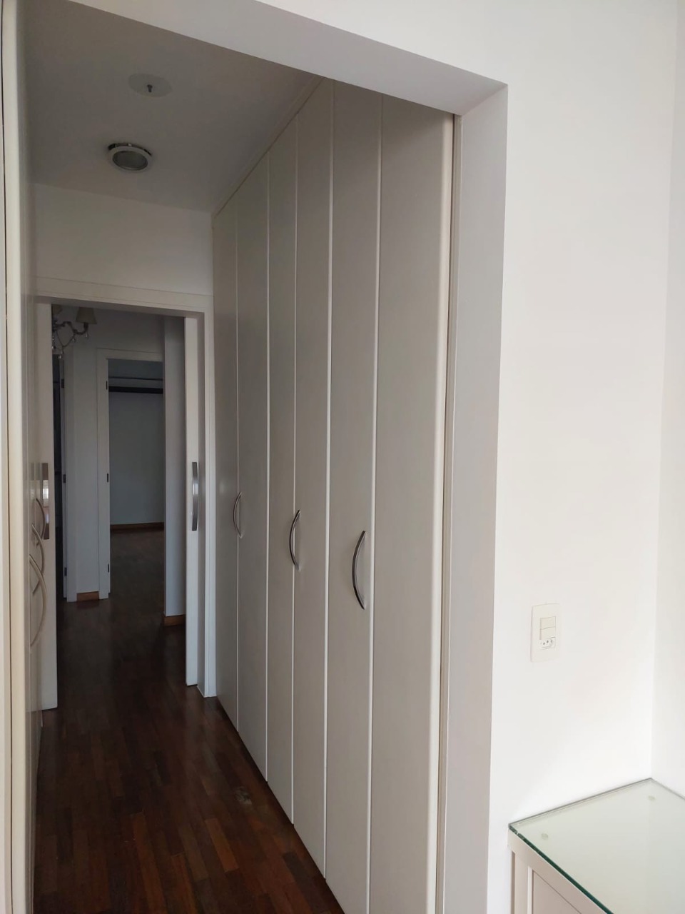 Apartamento à venda com 3 quartos, 130m² - Foto 4