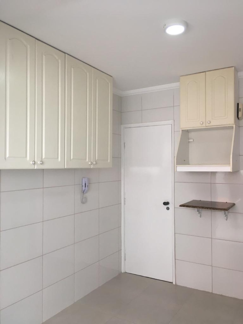 Apartamento à venda com 2 quartos, 80m² - Foto 11