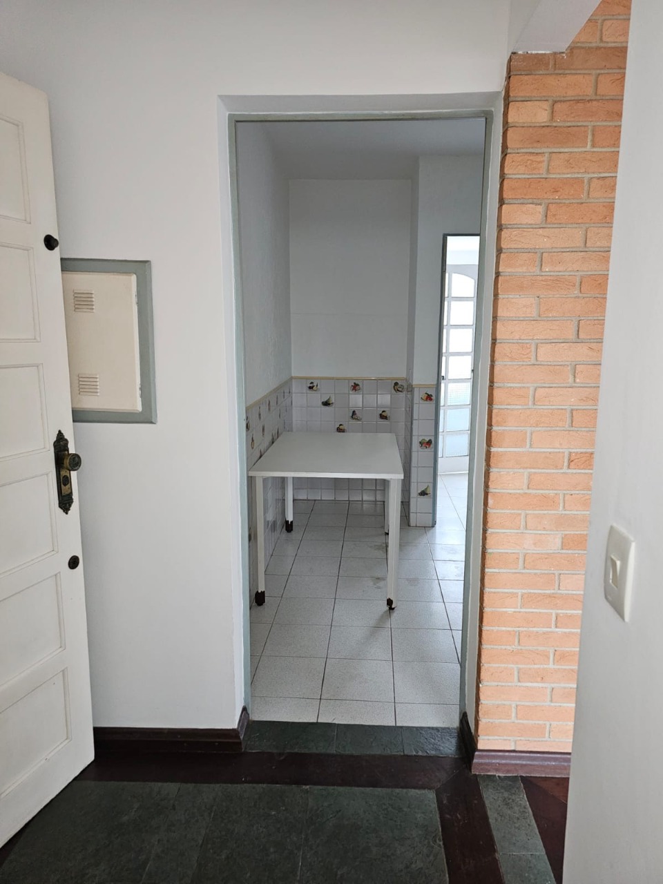 Apartamento à venda com 3 quartos, 81m² - Foto 3