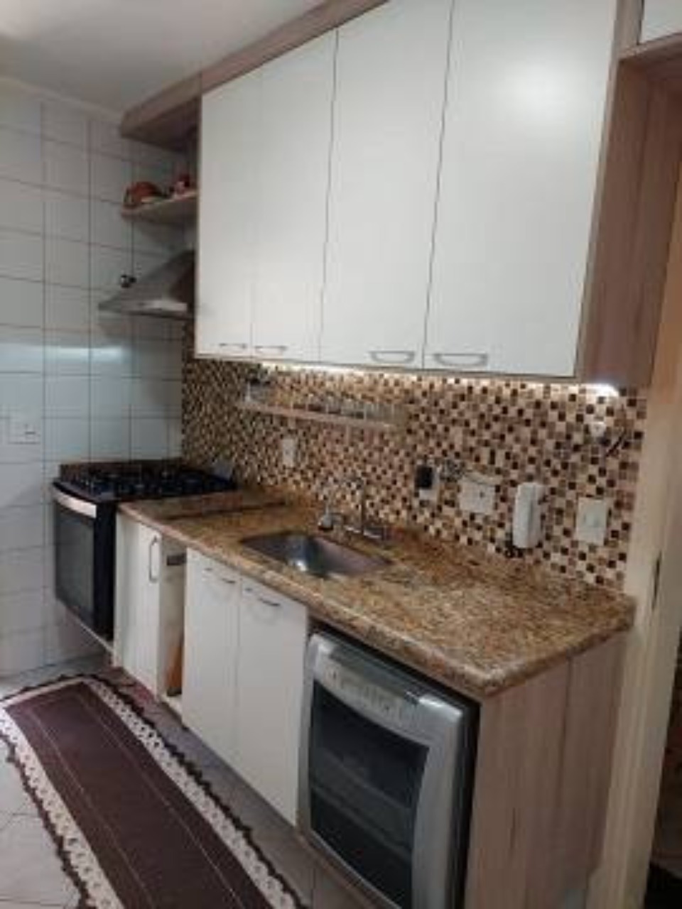 Apartamento à venda com 3 quartos, 110m² - Foto 3