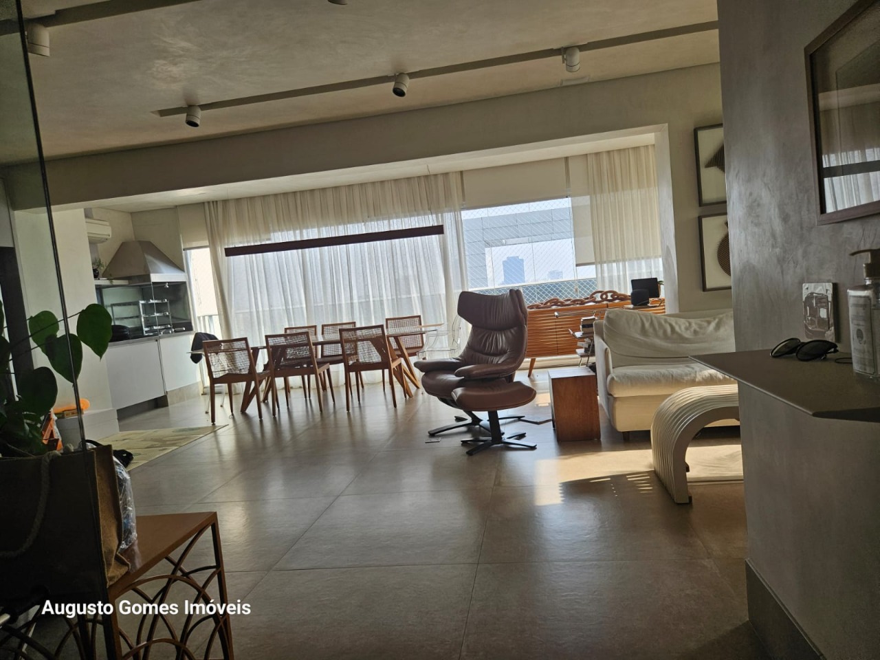 Cobertura à venda com 3 quartos, 235m² - Foto 1