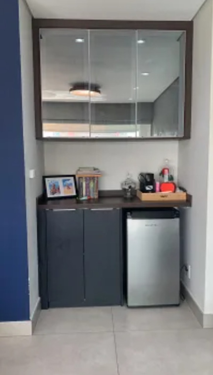 Apartamento à venda com 3 quartos, 134m² - Foto 2