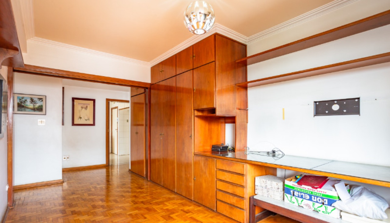 Apartamento à venda com 3 quartos, 154m² - Foto 5