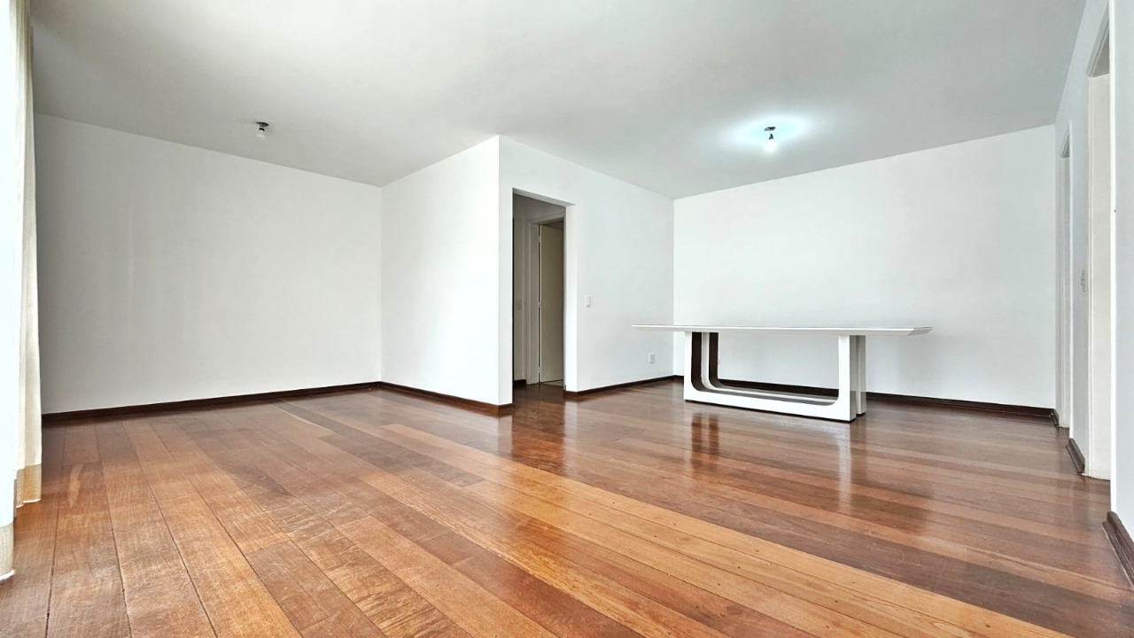 Apartamento à venda com 3 quartos, 122m² - Foto 16