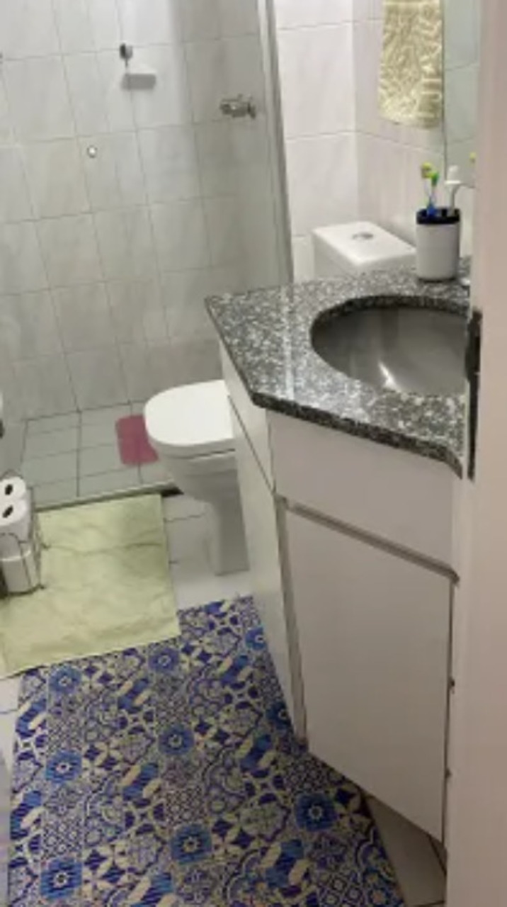 Apartamento à venda com 3 quartos, 75m² - Foto 3