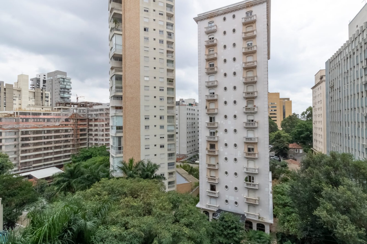 Apartamento à venda com 2 quartos, 100m² - Foto 11