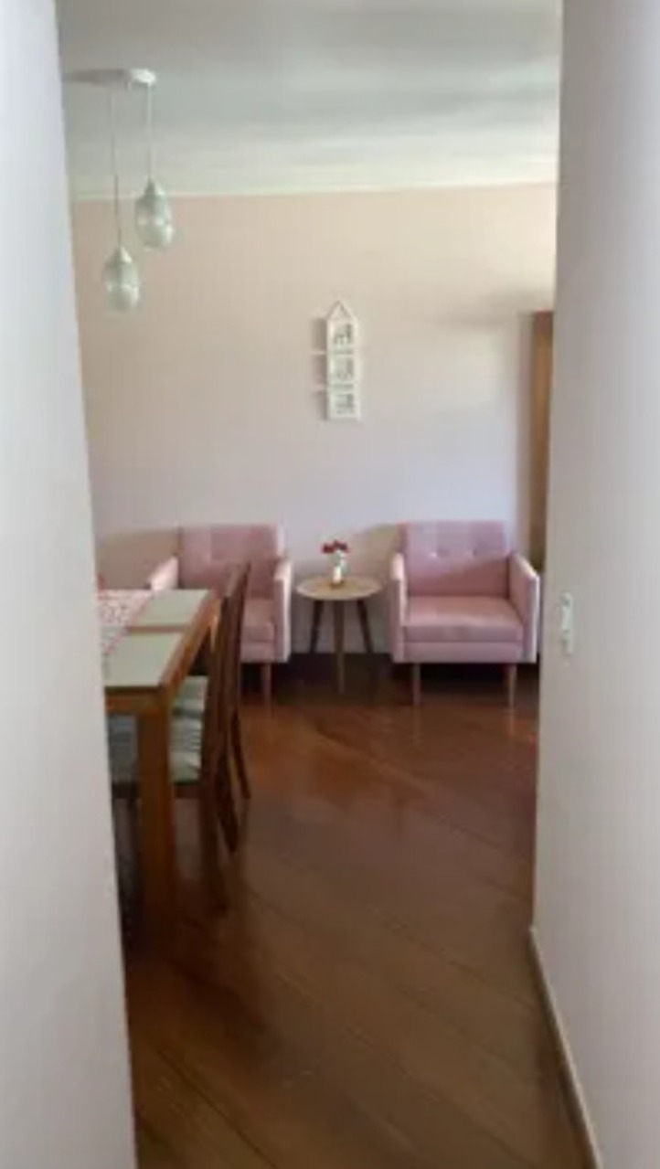 Apartamento à venda com 3 quartos, 75m² - Foto 18