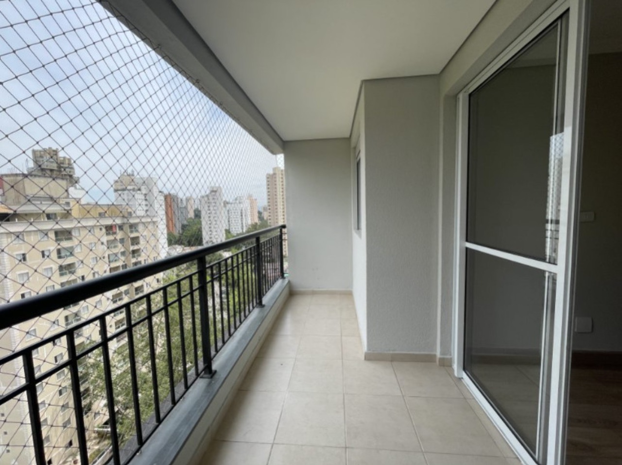 Apartamento à venda com 3 quartos, 70m² - Foto 12