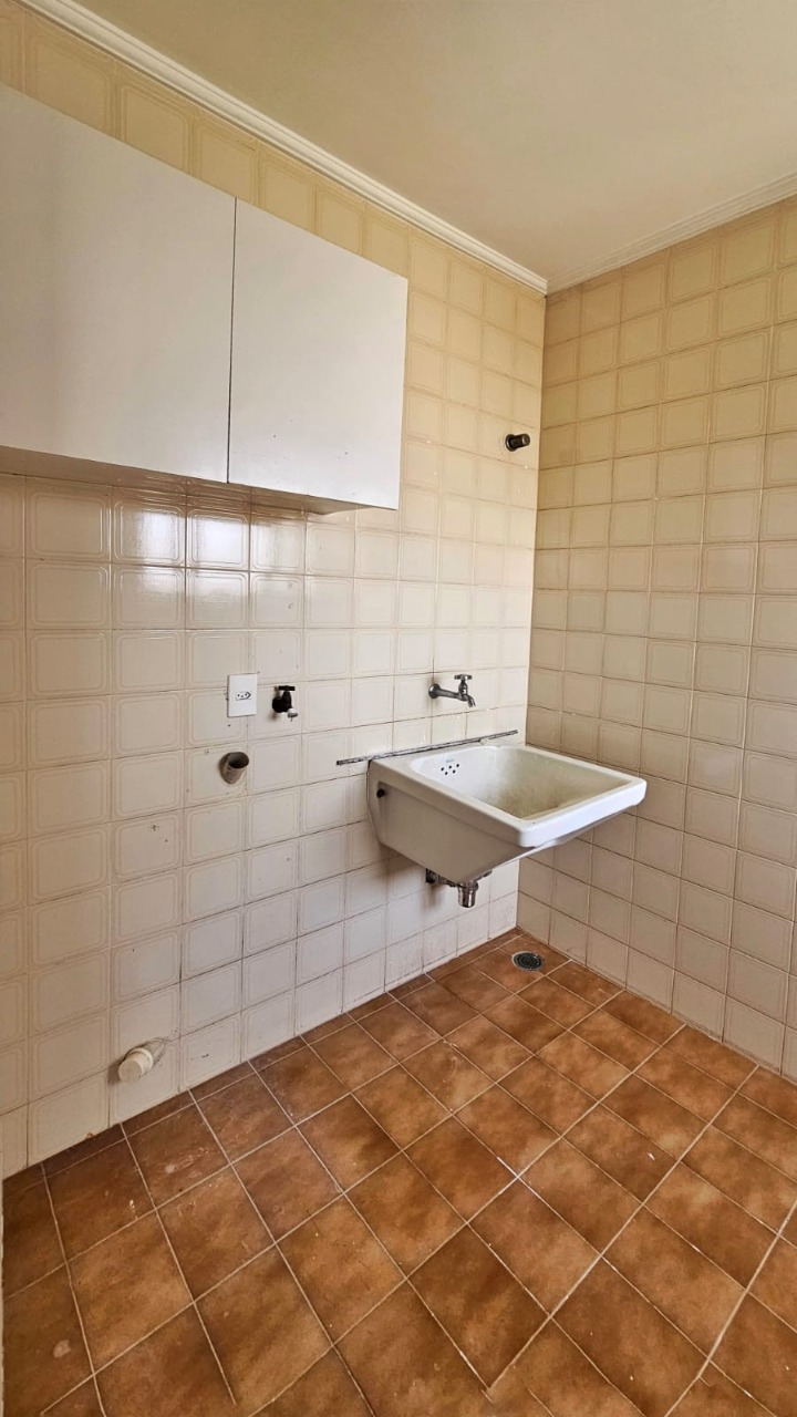 Apartamento à venda com 3 quartos, 122m² - Foto 11