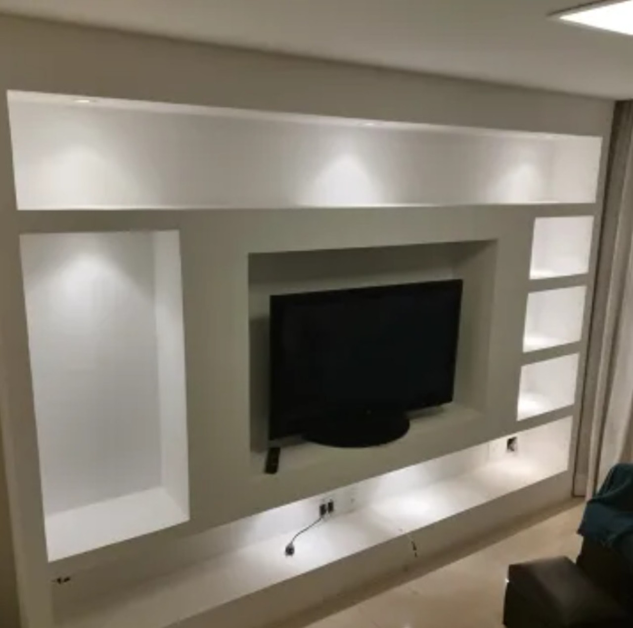 Apartamento à venda com 2 quartos, 64m² - Foto 10