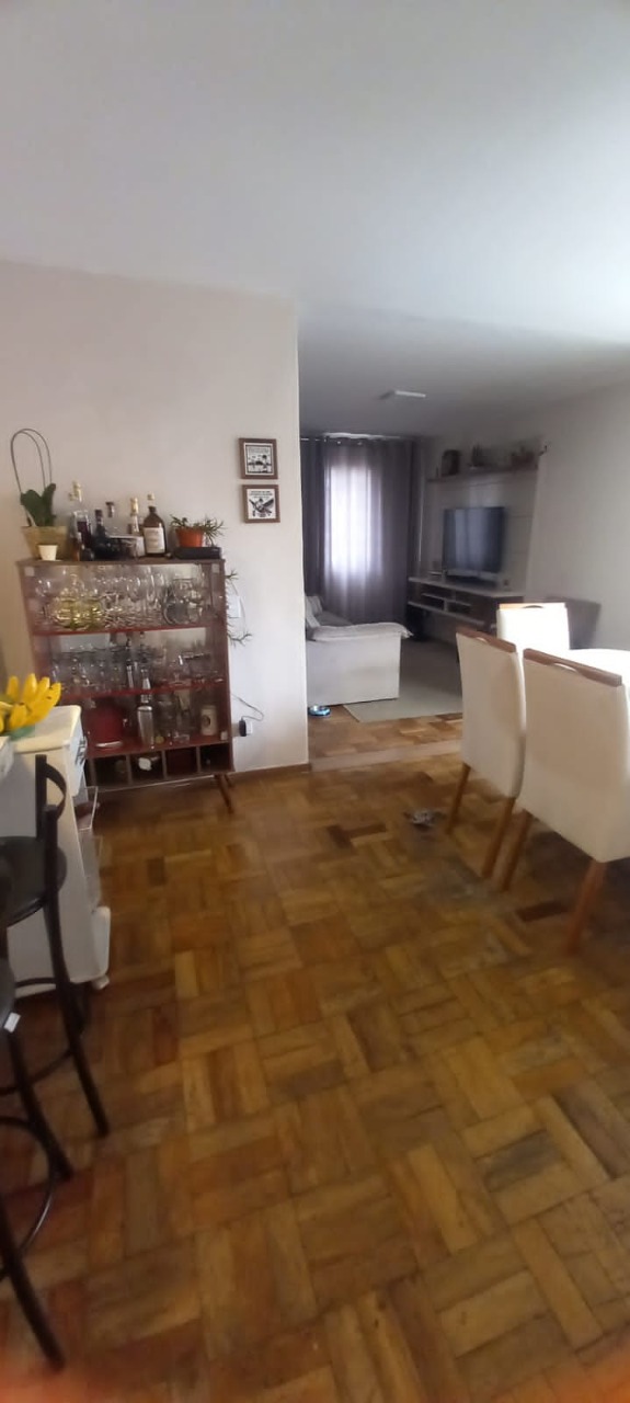 Apartamento à venda com 2 quartos, 65m² - Foto 1