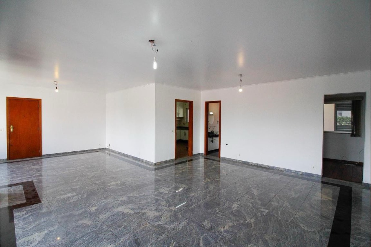 Apartamento à venda com 3 quartos, 176m² - Foto 10