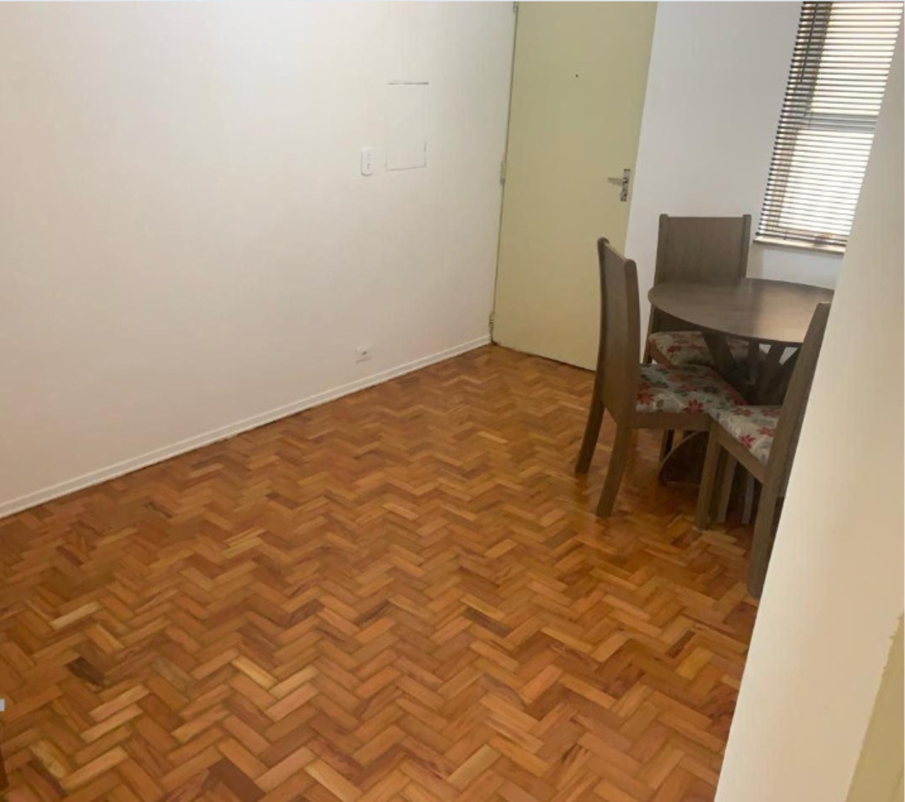 Apartamento à venda com 1 quarto, 42m² - Foto 6