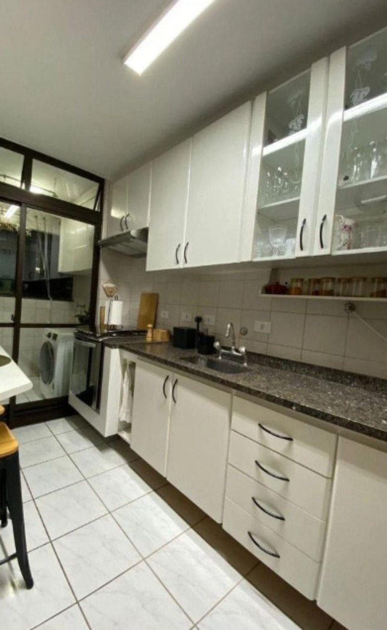 Apartamento à venda com 2 quartos, 63m² - Foto 8