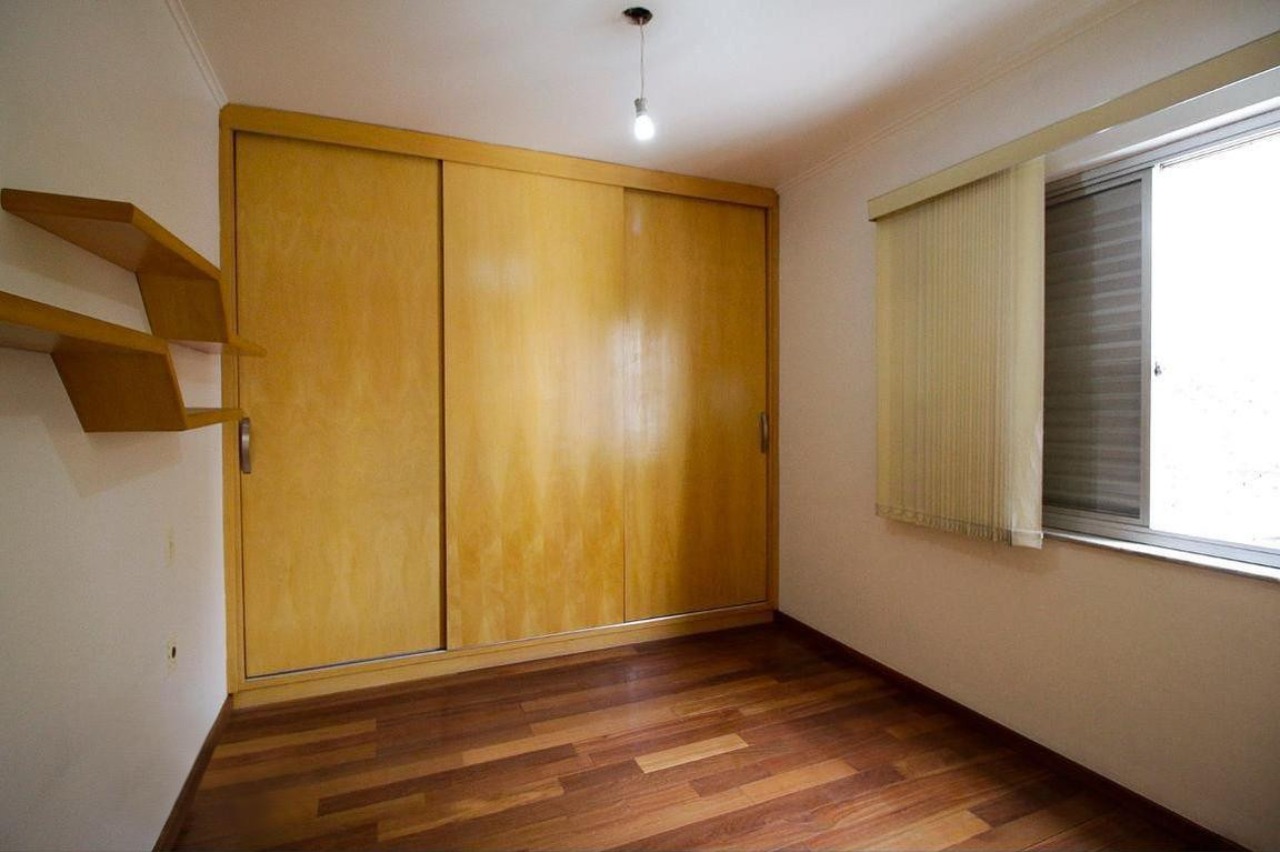 Apartamento à venda com 3 quartos, 176m² - Foto 14