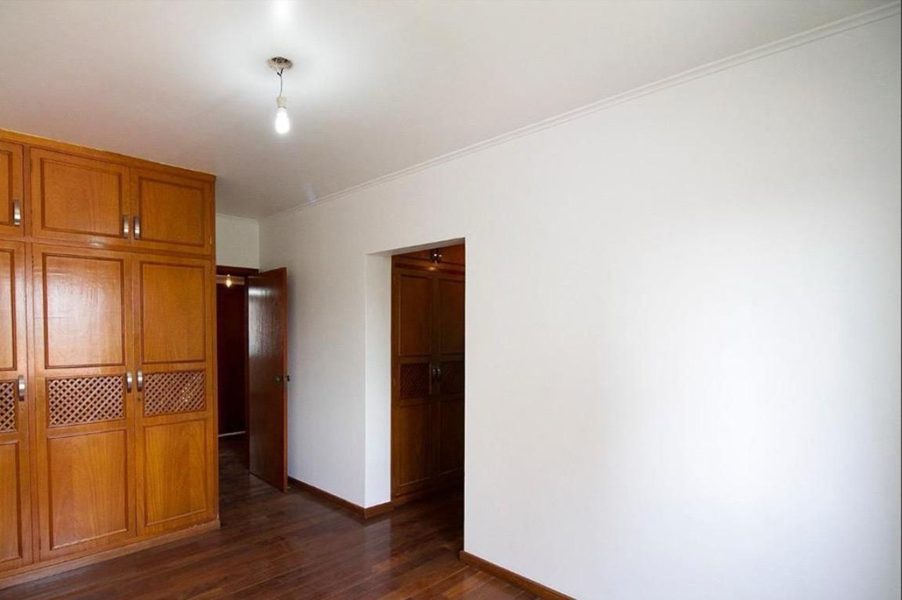 Apartamento à venda com 3 quartos, 176m² - Foto 3