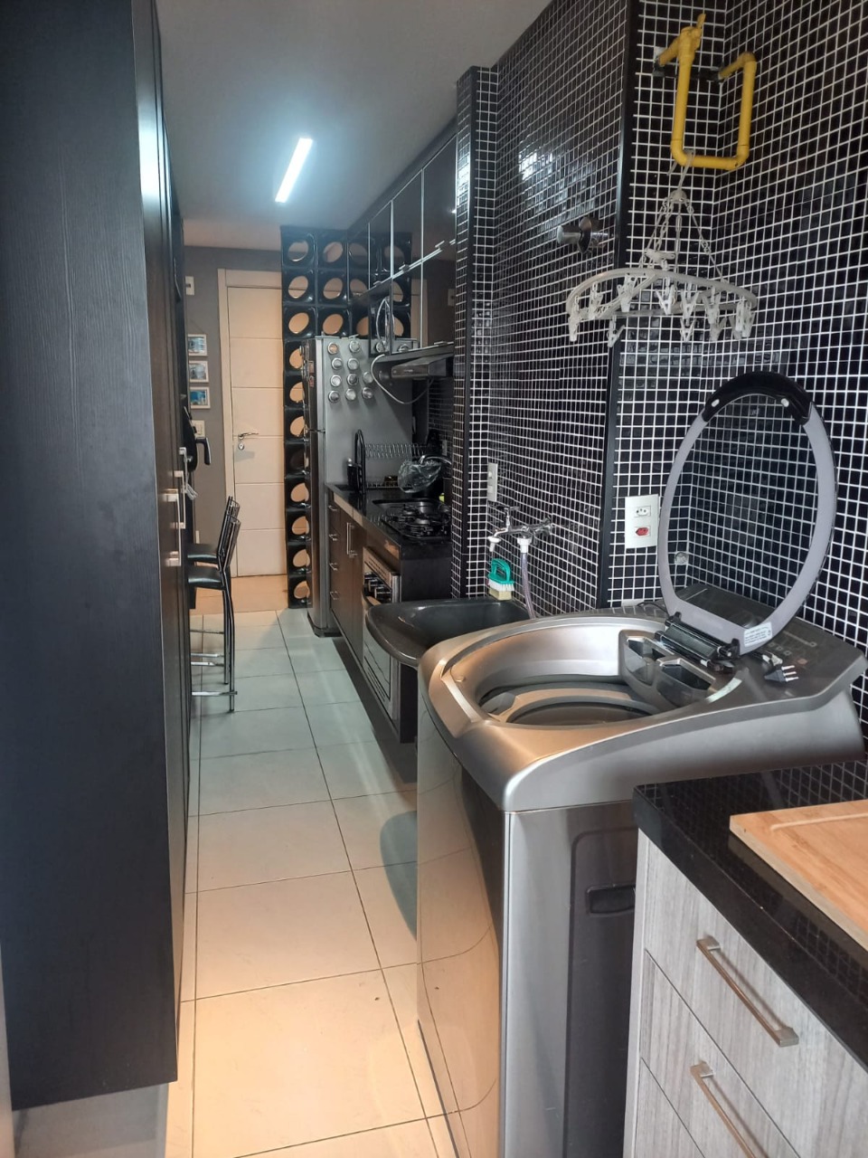 Apartamento à venda com 2 quartos, 68m² - Foto 8