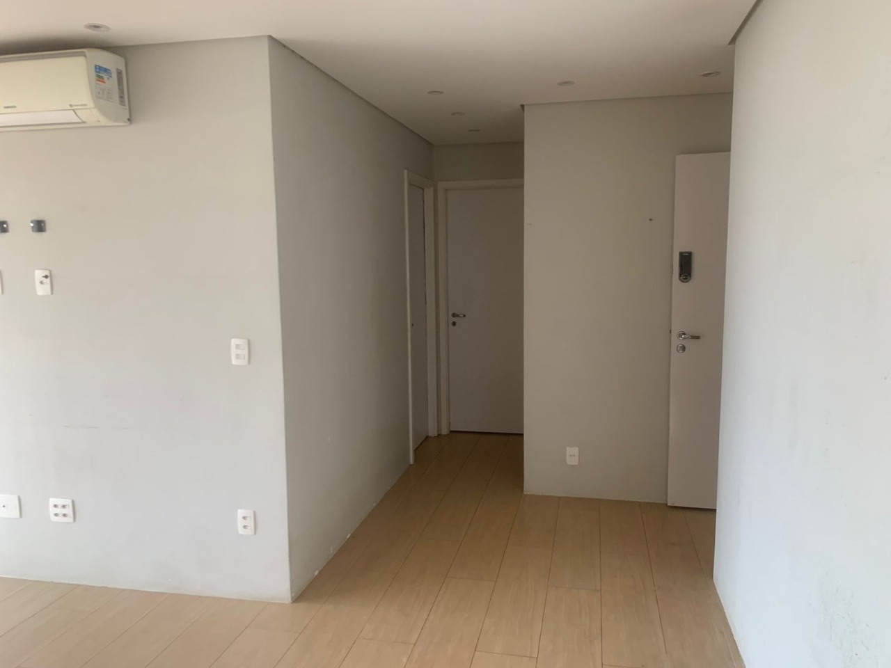 Apartamento à venda com 2 quartos, 62m² - Foto 24