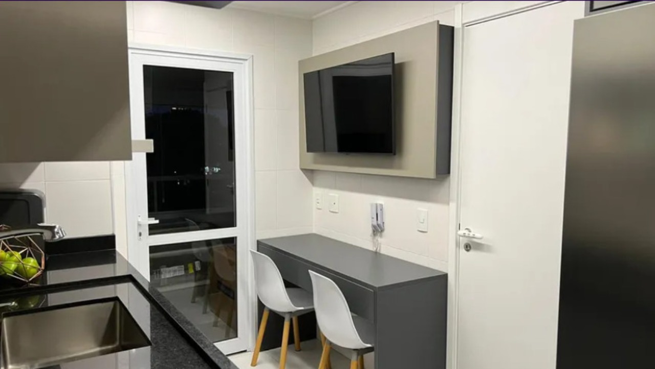 Apartamento à venda com 4 quartos, 165m² - Foto 11