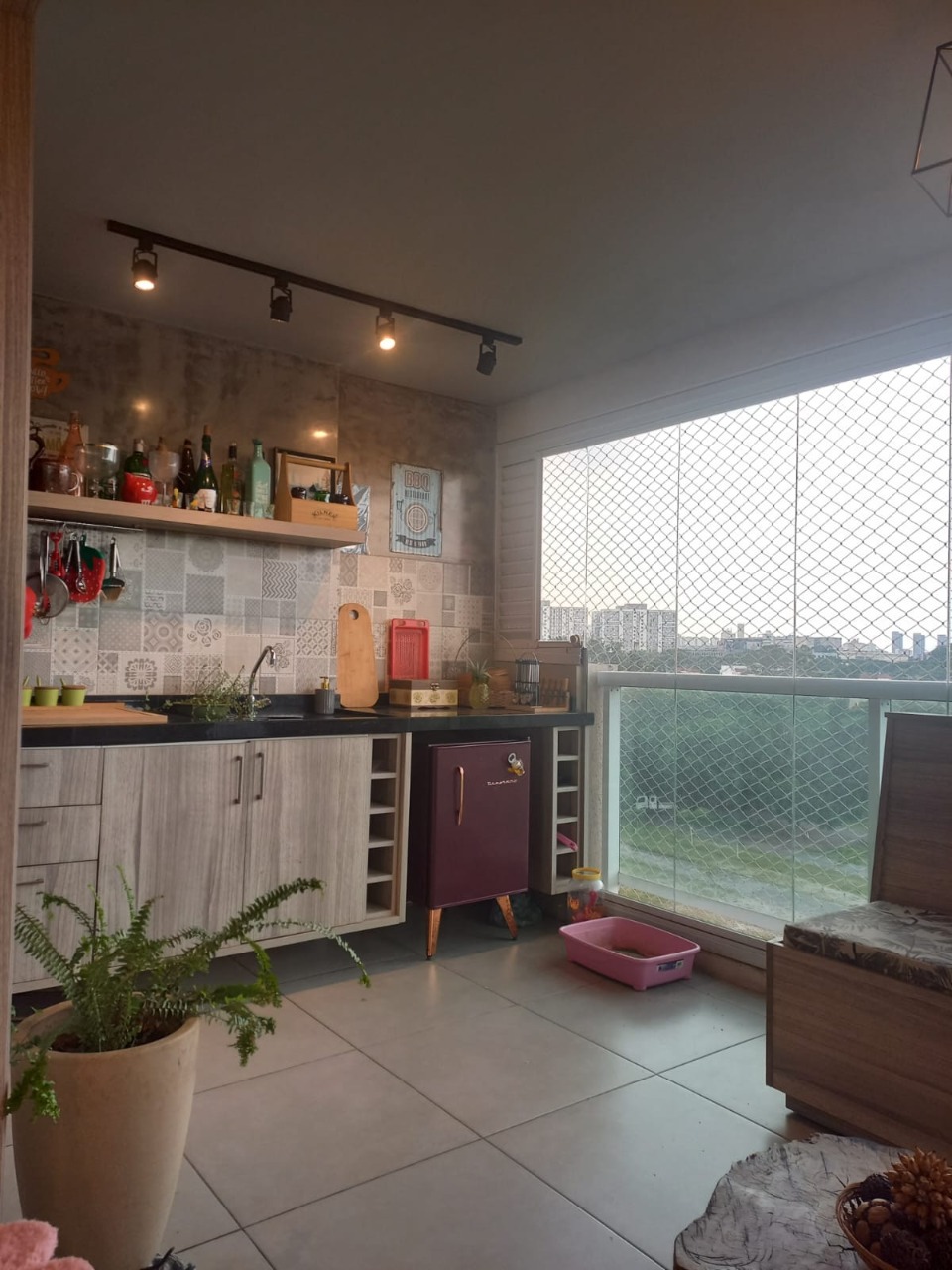 Apartamento à venda com 2 quartos, 68m² - Foto 1