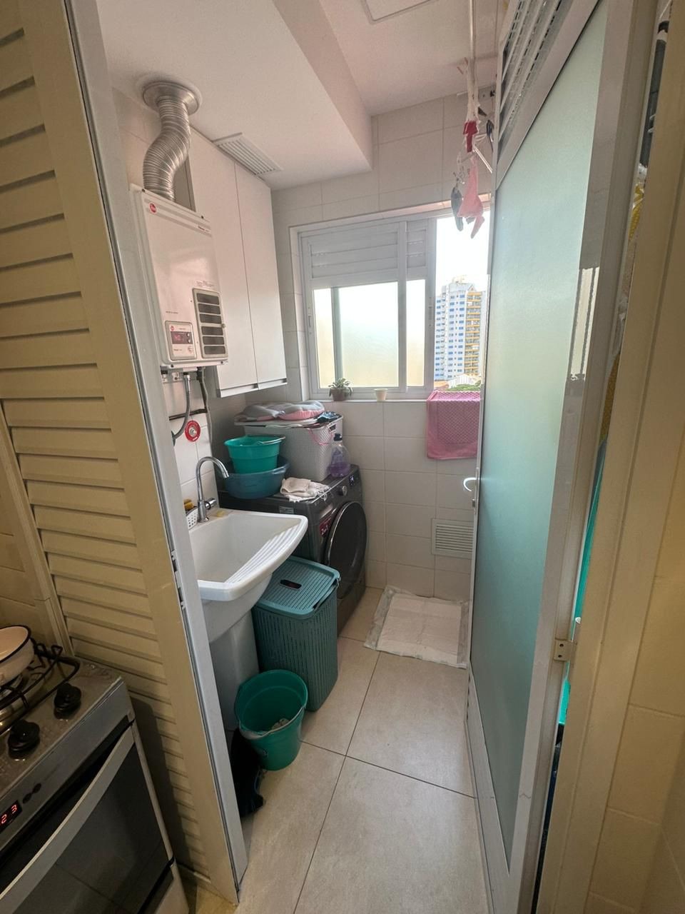 Apartamento à venda com 2 quartos, 62m² - Foto 3