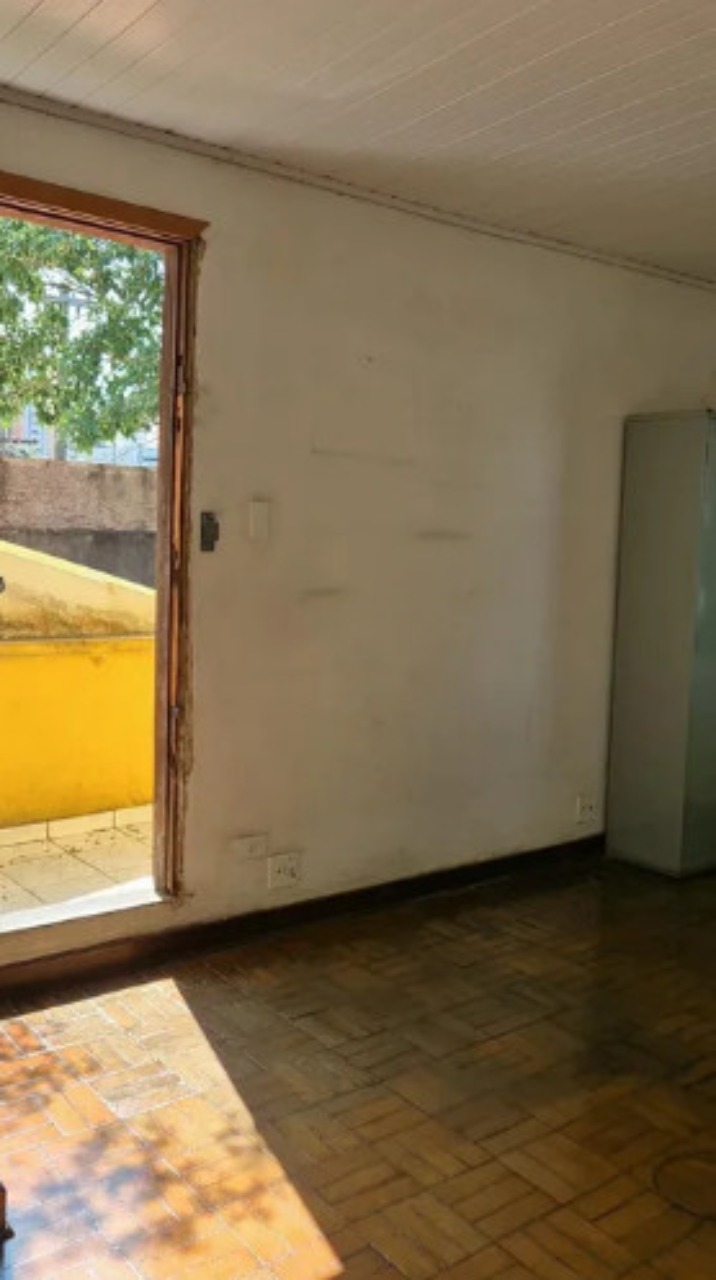 Casa à venda com 3 quartos, 134m² - Foto 2