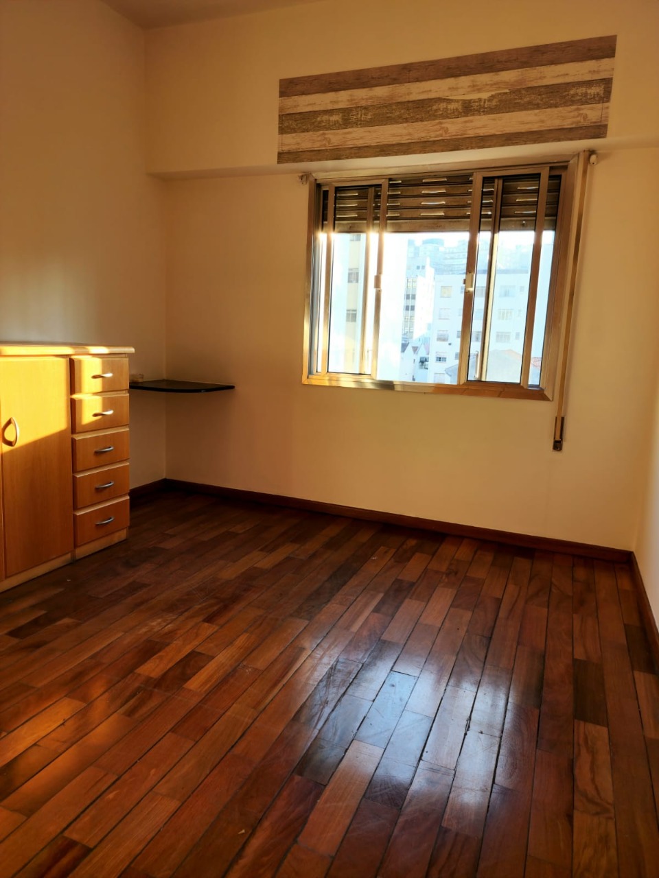 Apartamento à venda com 3 quartos, 100m² - Foto 4