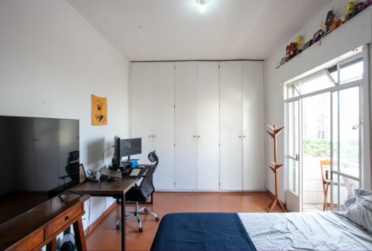 Apartamento à venda com 4 quartos, 143m² - Foto 8