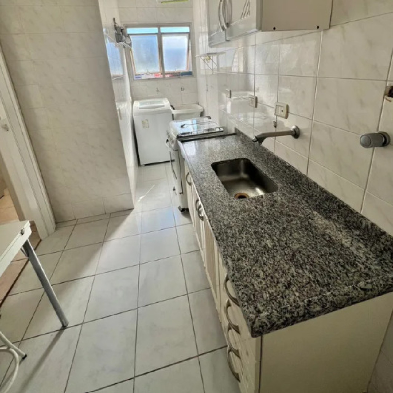 Apartamento à venda com 1 quarto, 40m² - Foto 12