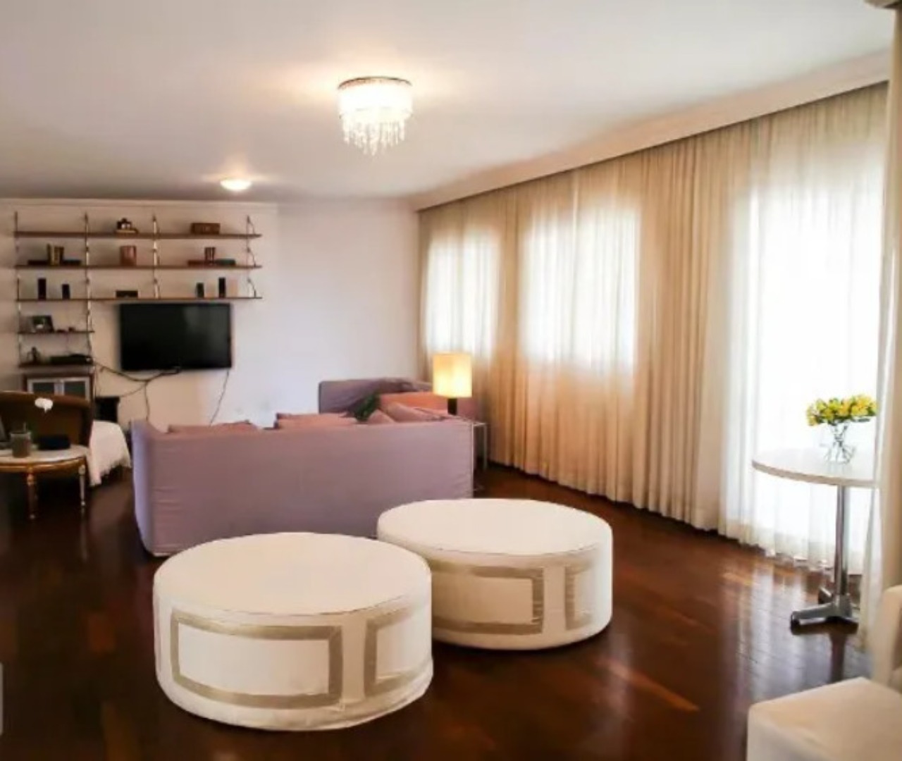 Apartamento à venda com 3 quartos, 186m² - Foto 1