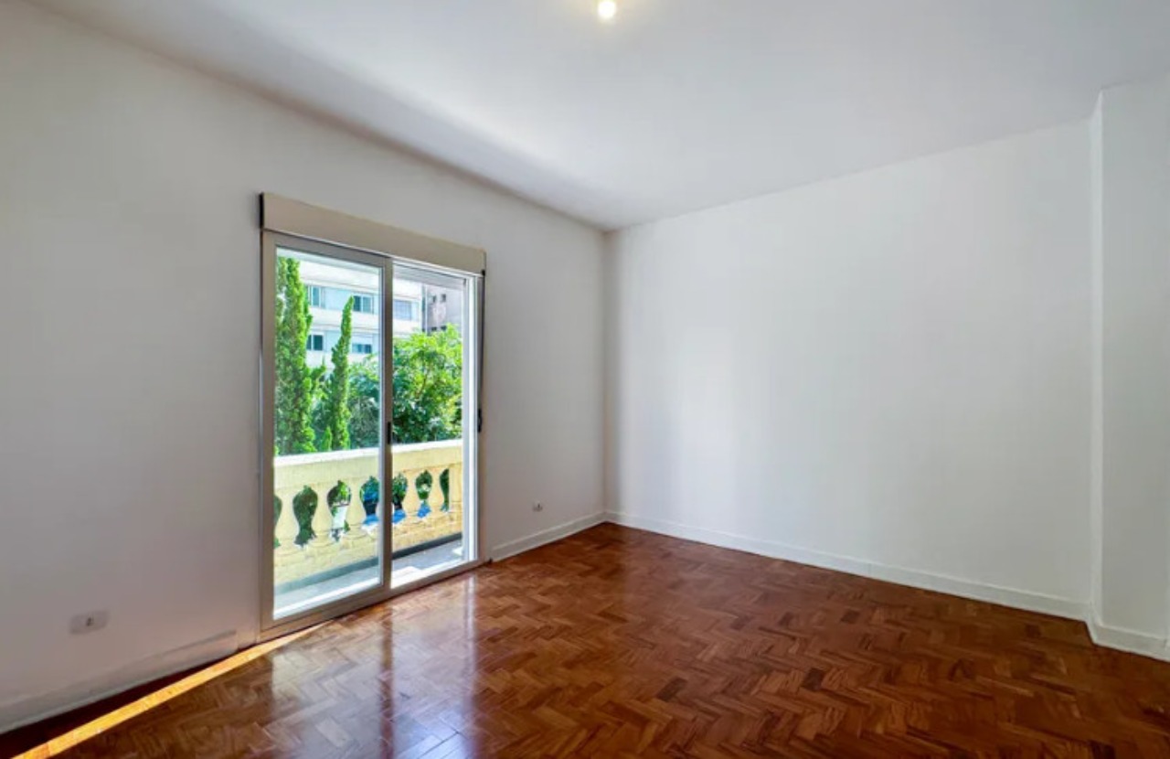 Apartamento à venda com 4 quartos, 204m² - Foto 13