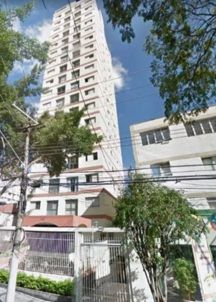 Apartamento à venda com 1 quarto, 40m² - Foto 1